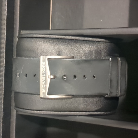 Michael Kors chronograph watch - Picture 3 of 3